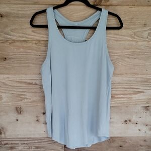 Lululemon Size 4 Pale Gray Love Tank Pleated Back